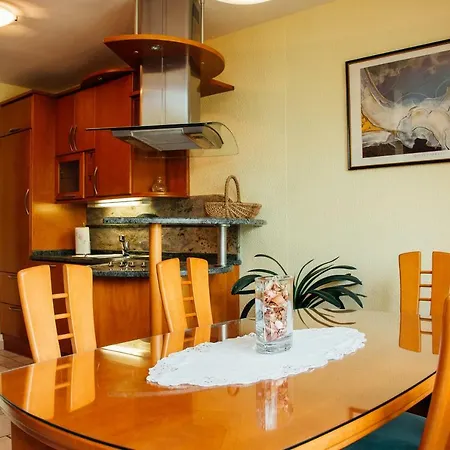 Apartment Bor